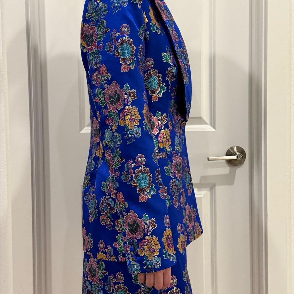 Fashion Nova Luxe Blue Floral Satin Set - Picture 2 of 11